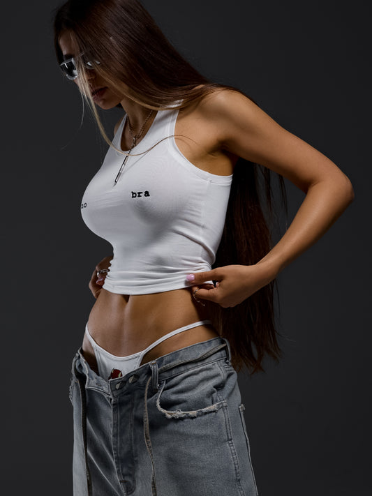 Top "no bra"